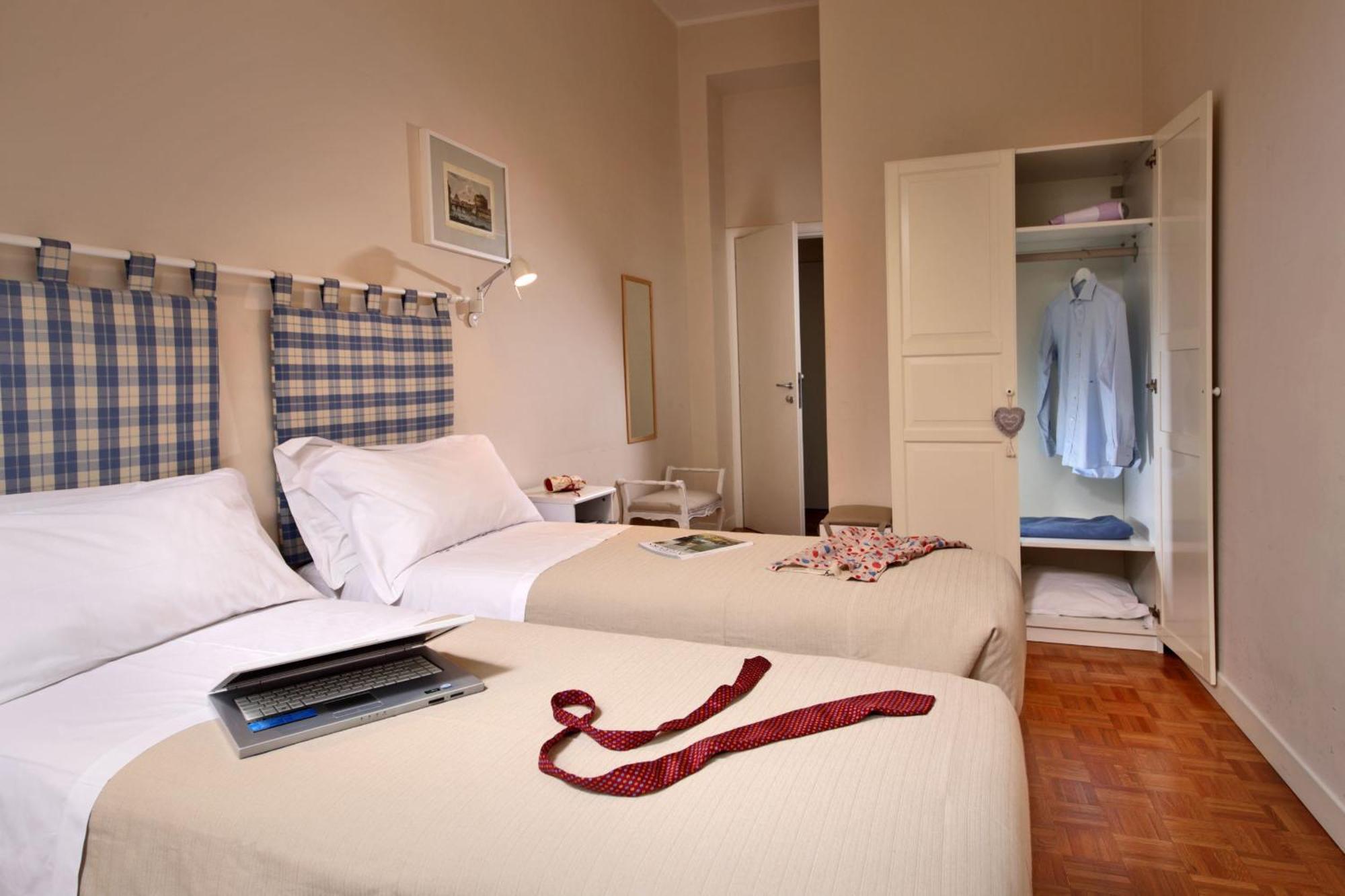 Residenza I Rioni Guesthouse Roma Ngoại thất bức ảnh