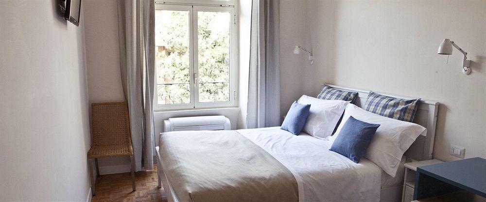 Residenza I Rioni Guesthouse Roma Ngoại thất bức ảnh
